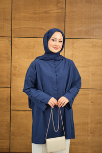 Kol Manşetli Düğme Detaylı Gömlek Lacivert