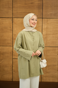 Kol Manşetli Düğme Detaylı Gömlek Yeşil