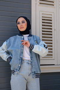 Kol ve Etek Ucu Lastikli Çıtçıtlı Denim Ceket Mavi