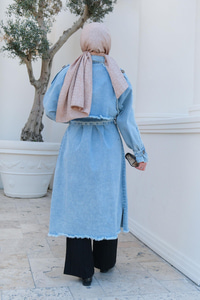 Kol ve Omuz Yırtık Detaylı Denim Trenç Buz Mavi
