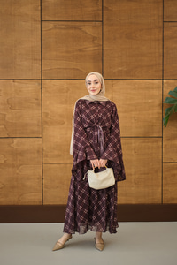 Kol Volanlı Ekose Desen Şifon Elbise Bordo