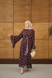 Kol Volanlı Ekose Desen Şifon Elbise Bordo