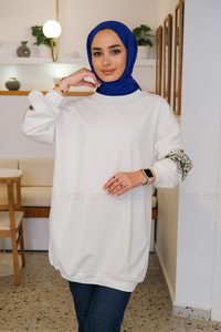 Uygun Fiyatlı KOLLARI BASKILI SWEAT BEYAZ | Loccomoda.com 