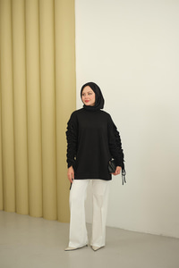 Kolları Büzgü Detay Tunik Siyah