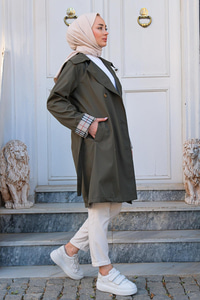 Kolları Desenli Trençkot Haki Yeşil