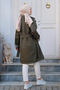 Kolları Desenli Trençkot Haki Yeşil