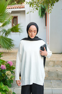 Kolları Düğme Detaylı Tunik Ekru