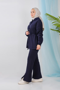 Kolları Fırfır Detaylı Takım Lacivert