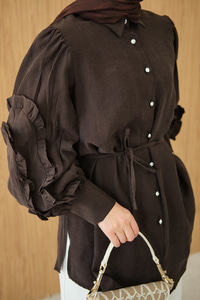 Kolları Fırfırlı Bel Bağlamalı Gömlek Kahverengi