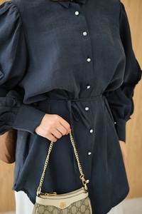 Kolları Fırfırlı Bel Bağlamalı Gömlek Lacivert