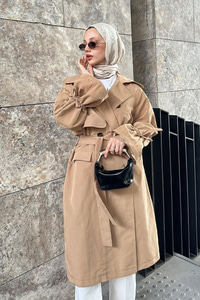 Kolu Büzgülü Trençkot Camel