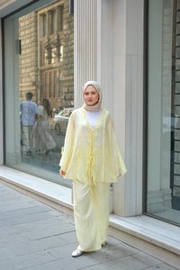 Kolu Kurdele Detay Takım Sarı