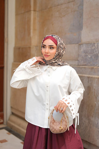 Kolu Nakışlı Gömlek Ekru