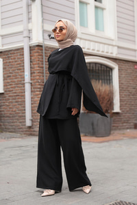 Kolu Parça Detaylı Takım Siyah