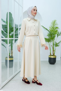 Kolu Tüylü Bluz Etekli Takım Taş