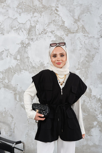 Kordon Detay Gabardin Bel Bağlamalı Yelek Siyah