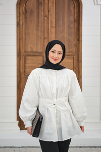 Korsaj Kemer Detaylı Büzgülü Gömlek Beyaz