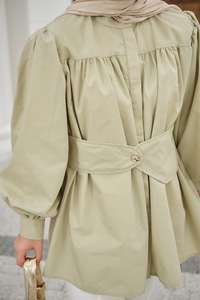 Korsaj Kemer Detaylı Büzgülü Gömlek Su Yeşil