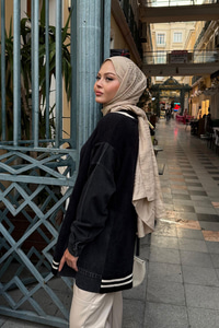 Kot Detay Hırka Siyah