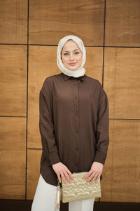 Krinkıl Kumaş Düğme Detay Gömlek Kahverengi