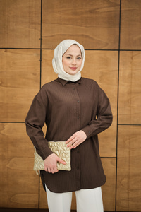 Krinkıl Kumaş Düğme Detay Gömlek Kahverengi