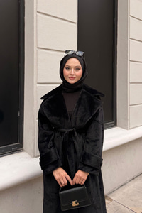 Kruvaze Yaka Bel Bağlamalı Kaban Siyah