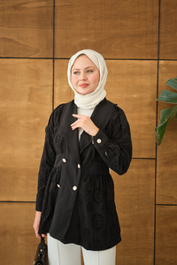 Kruvaze Yaka Brode Detaylı Apoletli Ceket Siyah