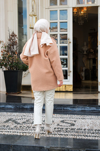 Kruvaze Yaka Buklet Kaban Camel