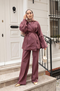 Kruvaze Yaka Keten Takım Vişne Çürüğü