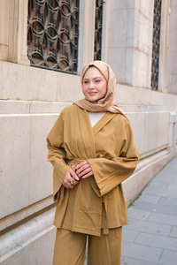 Kruvaze Yaka Keten Takım Yağ Yeşil