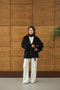 Kruvaze Yaka Kısa Ceket Siyah