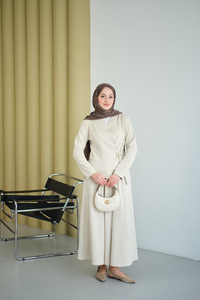 Kruvaze Yaka Takım Krem