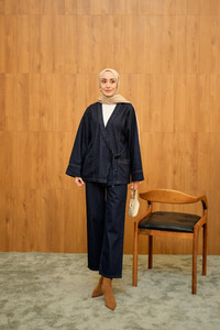 Kruvaze Yaka Takım Lacivert