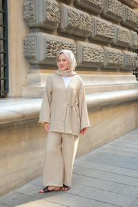 Kruvaze Yaka Takım Vizon