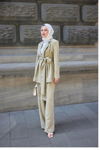 Kruvaze Yaka Takım Yeşil