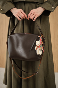 Küçük Ayıcık Ve Püskül Detay Çanta Kahverengi