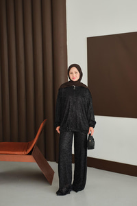 Küçük Boncuk Detaylı İkili Takım Siyah