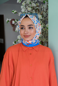 Uygun Fiyatlı KUCUK CICEK DESEN ESARP | Loccomoda.com 