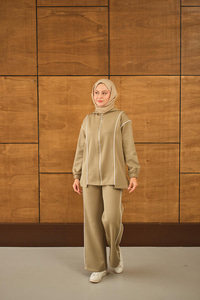 Kup Detay Biyeli Takım Fıstık Yeşil