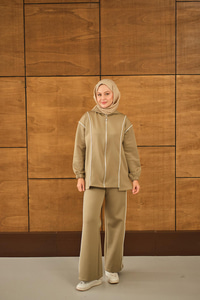 Kup Detay Biyeli Takım Fıstık Yeşil