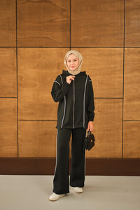 Kup Detay Biyeli Takım Siyah