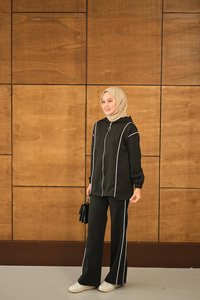 Kup Detay Biyeli Takım Siyah