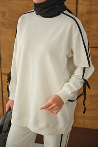 Kurdele Detay İkili Takım Beyaz