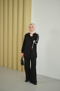 Kurdele Detay İkili Takım Siyah