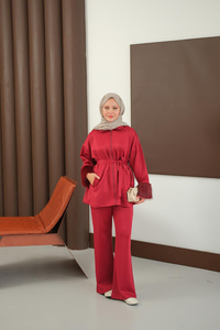 Kürk Detay Bel Bağlamalı Takım Bordo