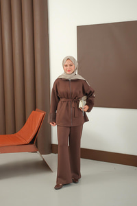 Kürk Detay Bel Bağlamalı Takım Kahverengi