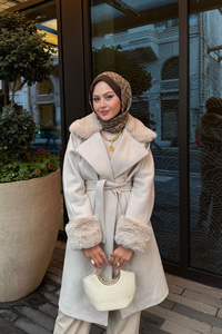 Kürk Detay Kaban Krem