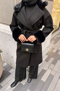 Kürk Detay Kaban Siyah