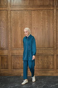 Kuş Gözü Detaylı Takım Petrol Mavi