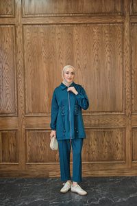 Kuş Gözü Detaylı Takım Petrol Mavi